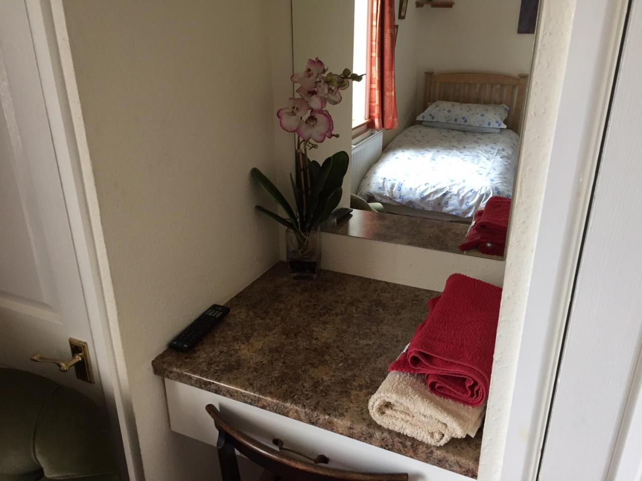 Haselor Farm B & B Evesham Bagian luar foto